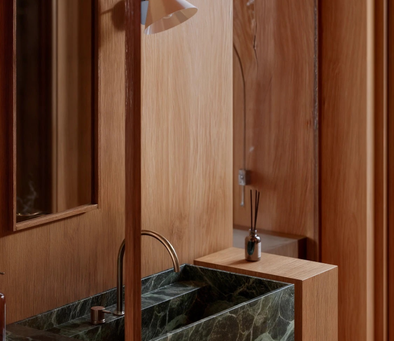 CÔNG TY TNHH KIẾN TRÚC VÀ NỘI THẤT APV